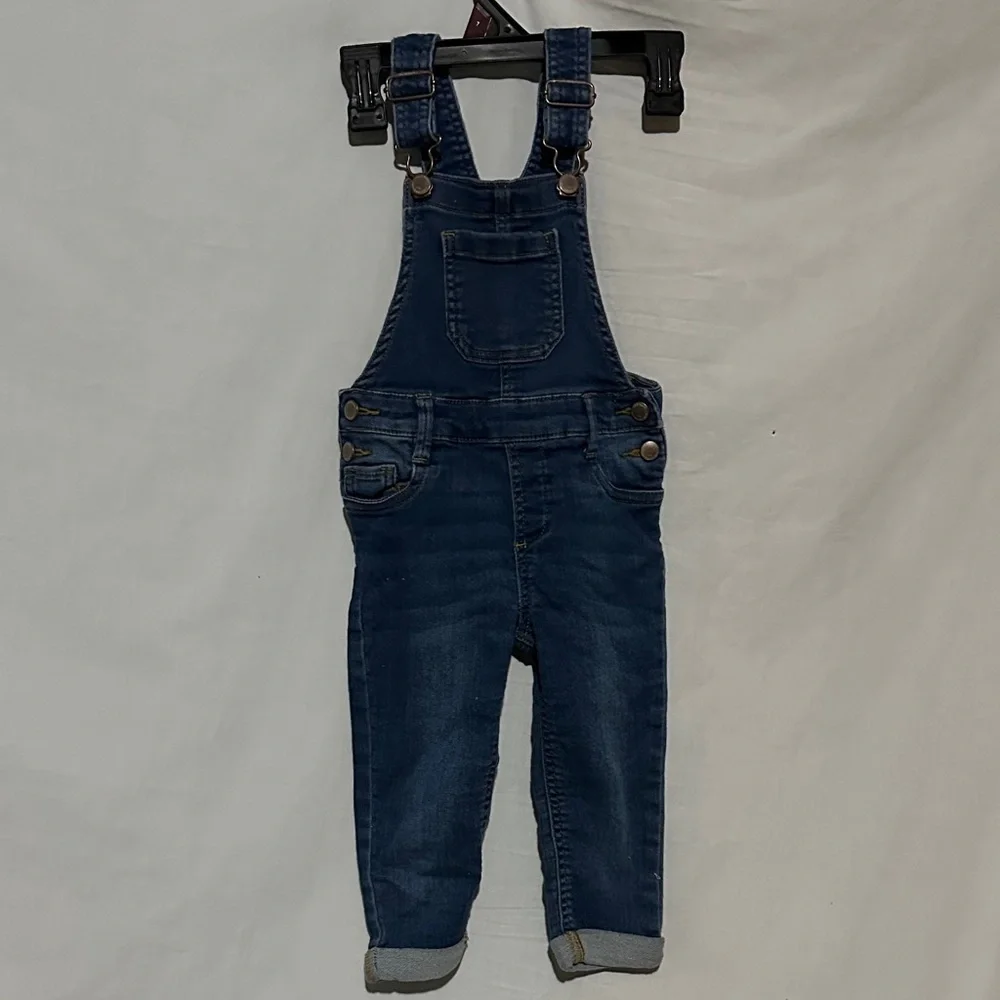 girls Old Navy denim overalls size 3T